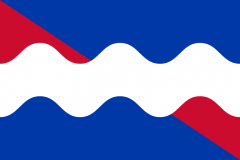 Gemeentevlag: linksonder en rechtsboven twee grote driehoeken blauw, van linksboven naar rechtonder een brede rode streep, in het midden van de vlag van links naar rechts een golvende witte lijn